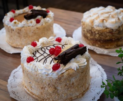 TORTA DE MARACUYA Y FRAMBUESA